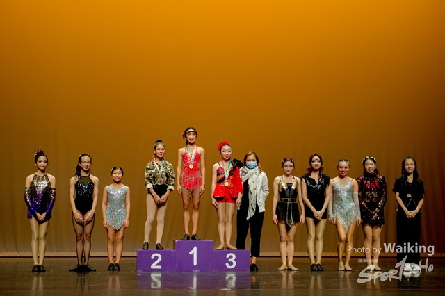 2020-10-18 Solo Dance 2502