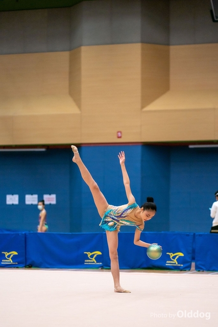 Gymnastics-180