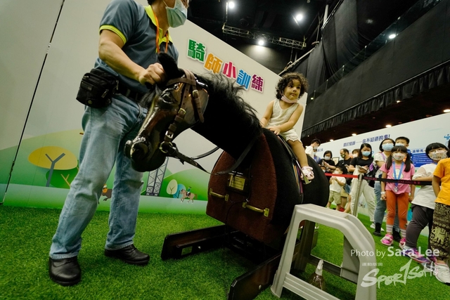 _9AJ0293