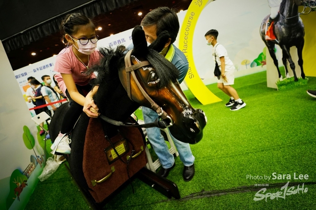 _9AJ0406