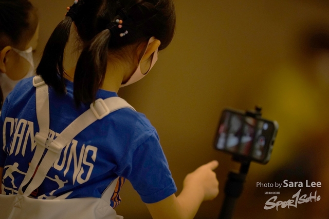 _9AJ0282
