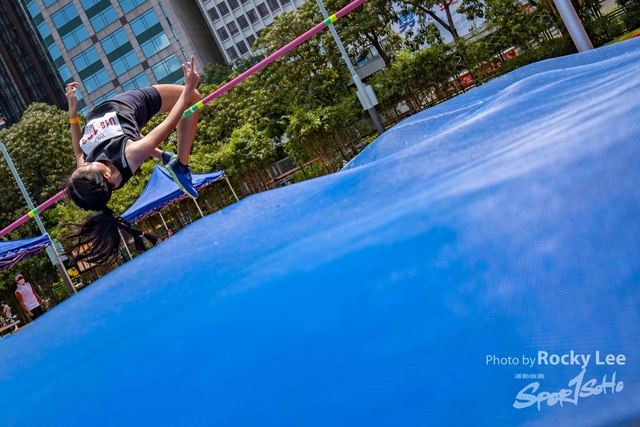 ROCK5372