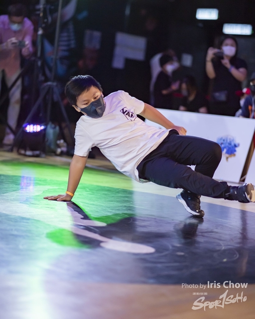 CYY_1044
