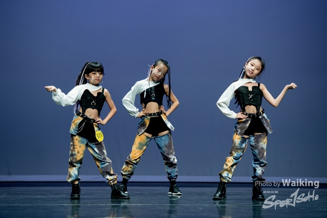 2021-10-17 Solo Dance-1017