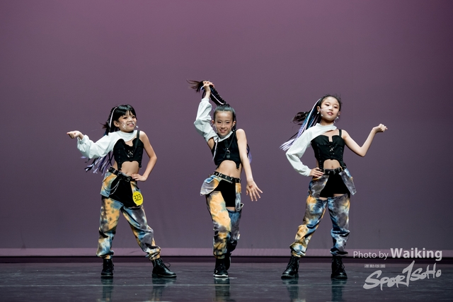 2021-10-17 Solo Dance-1018