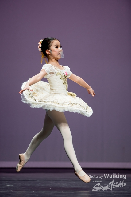 2021-10-17 Solo Dance-1755