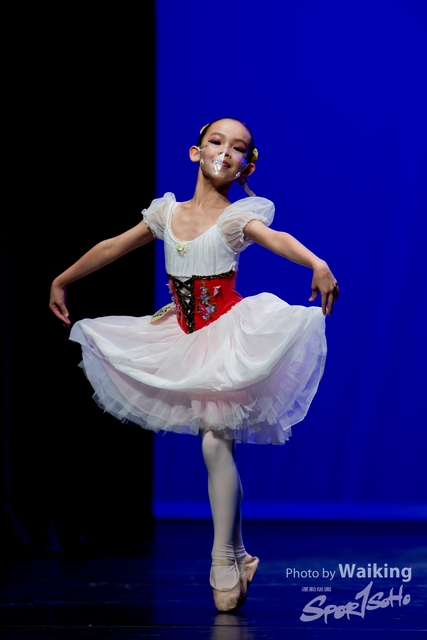 2021-10-17 Solo Dance-1941