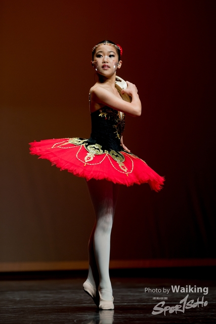2021-10-17 Solo Dance-1957