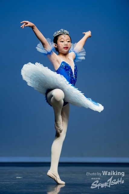 2021-10-17 Solo Dance-2080