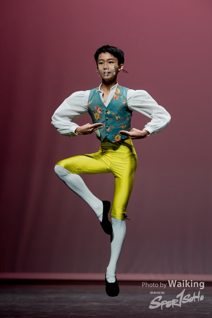 2021-10-17 Solo Dance-2103
