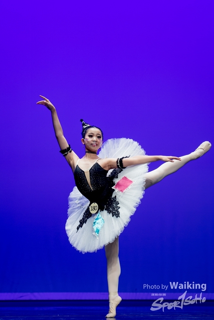 2021-10-17 Solo Dance-2115