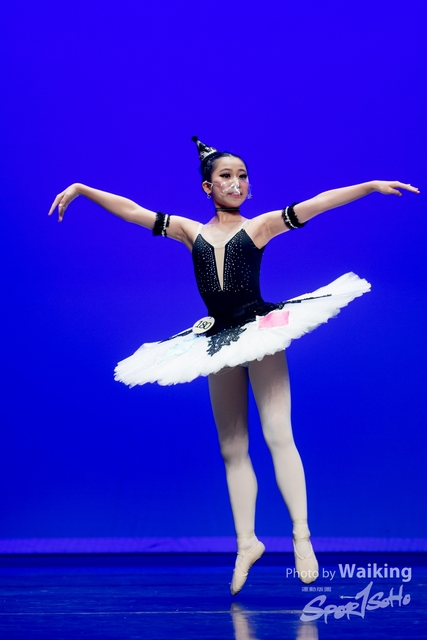2021-10-17 Solo Dance-2117