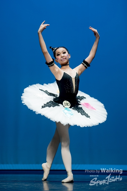 2021-10-17 Solo Dance-2140