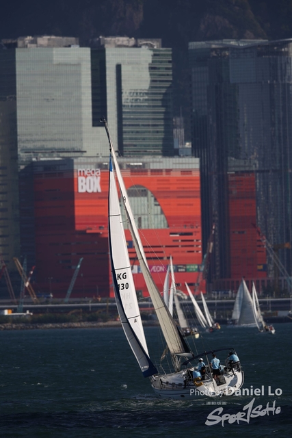 LO2_4573