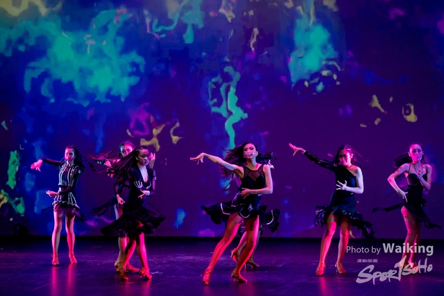2022-01-01 Dance-0524