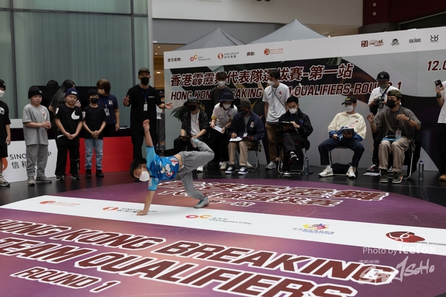 Break_Dance_R1-20
