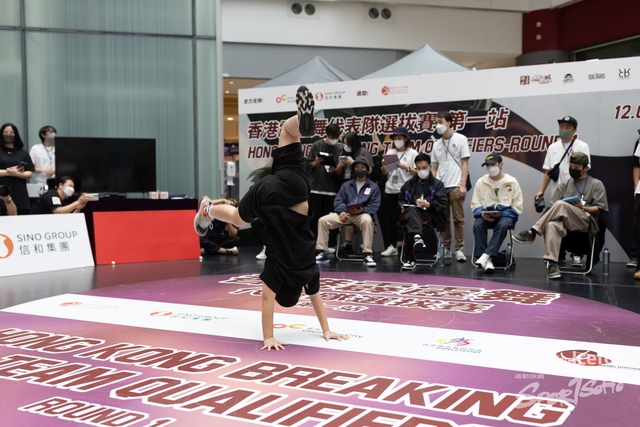 Break_Dance_R1-34