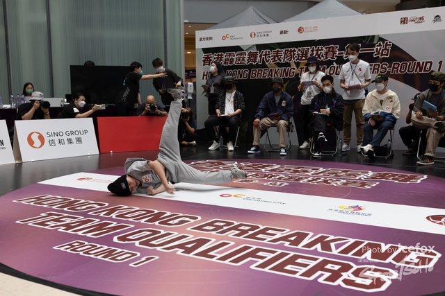 Break_Dance_R1-37