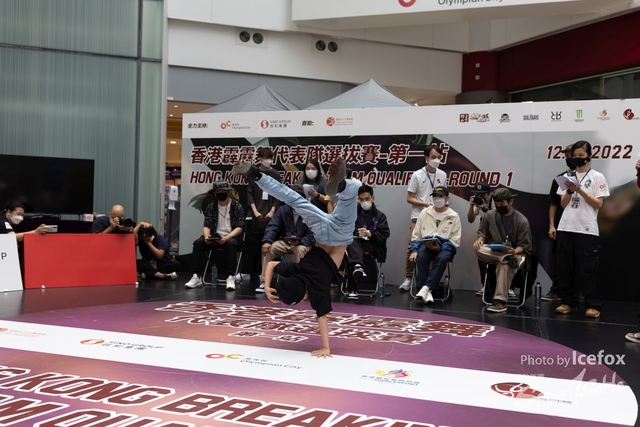 Break_Dance_R1-46