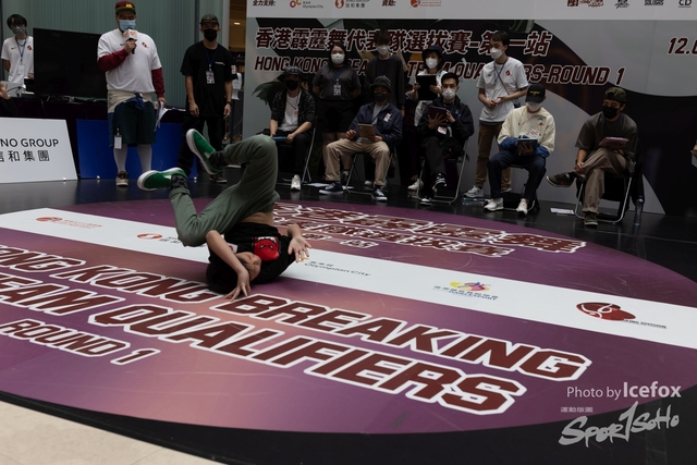 Break_Dance_R1-54