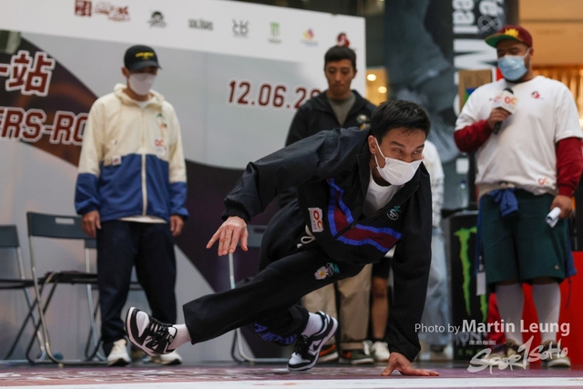 18121601