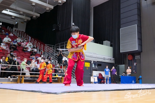 HLY_0555