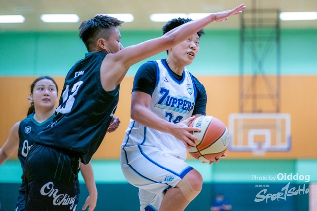 221012Basketball-76