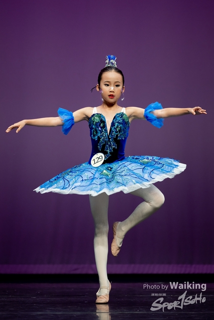 2022-10-04 Solo Dance-0801