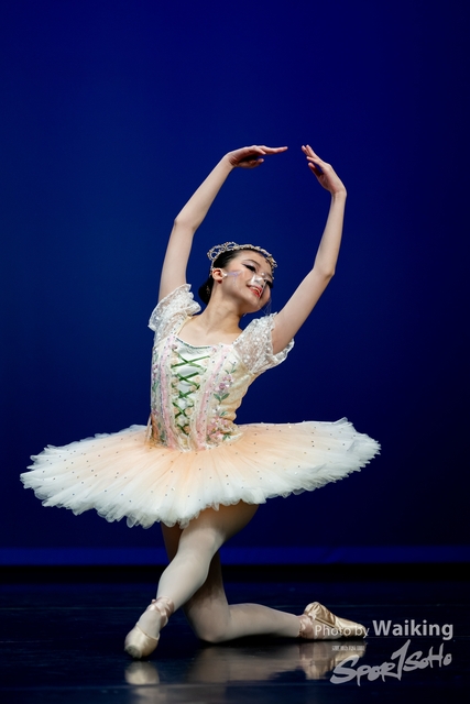 2022-10-04 Solo Dance-1527