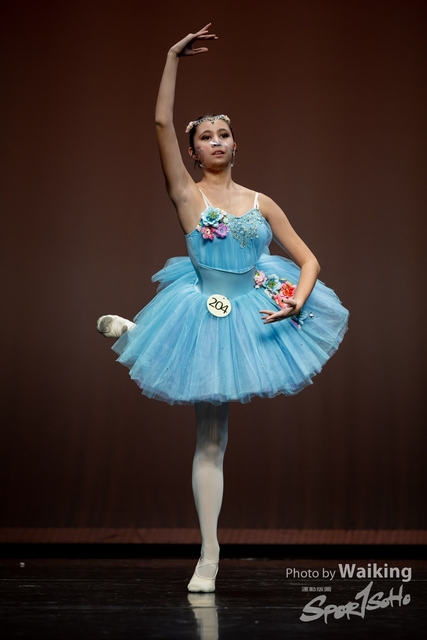 2022-10-04 Solo Dance-1575
