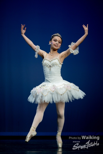 2022-10-04 Solo Dance-1639
