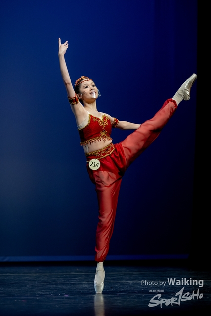 2022-10-04 Solo Dance-1674