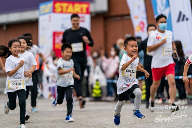 LEGO Playful Run 0253