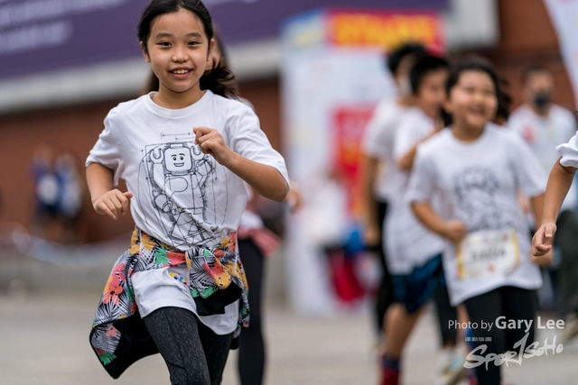 LEGO Playful Run 0255