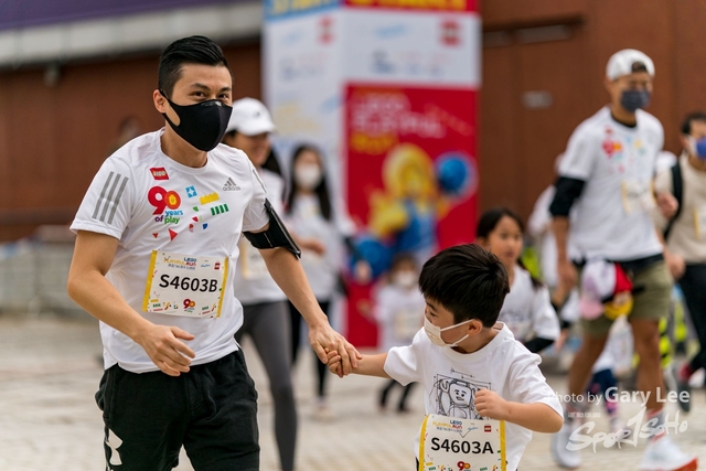LEGO Playful Run 0273
