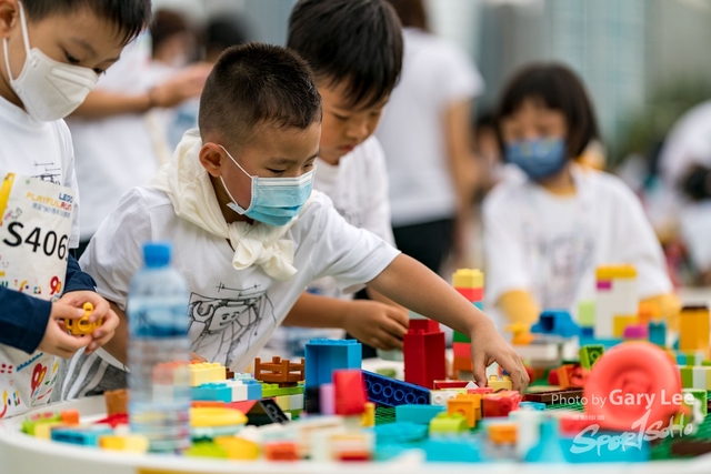 LEGO Playful Run 0557