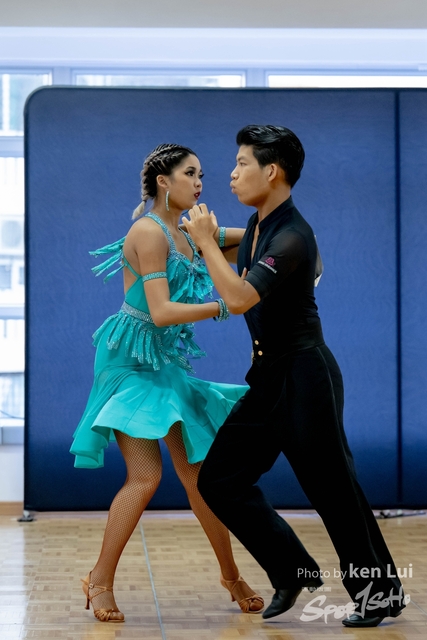 20221113 Dance (720 - 1136)