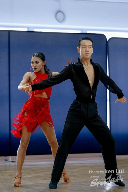 20221113 Dance (747 - 1136)