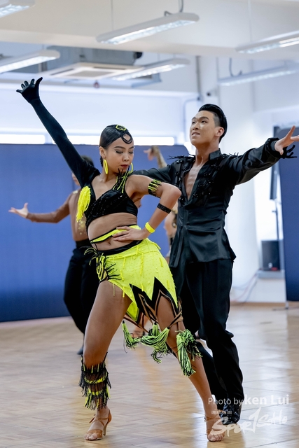 20221113 Dance (831 - 1136)