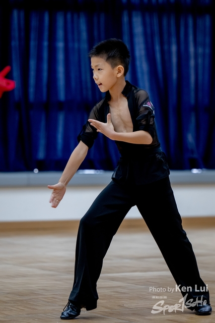 20221120Dance-1048