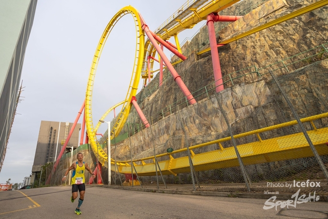 Lions_Run-15