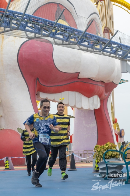 Lions_Run-708