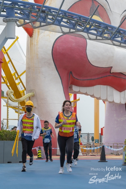 Lions_Run-716
