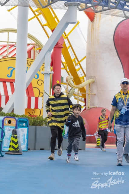 Lions_Run-746