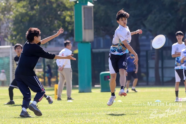 U1409160