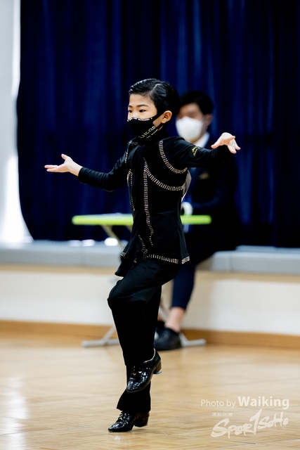 2023-02-05 Solo Dance-0099