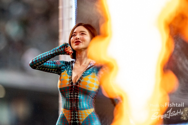 20230402-9CY05604