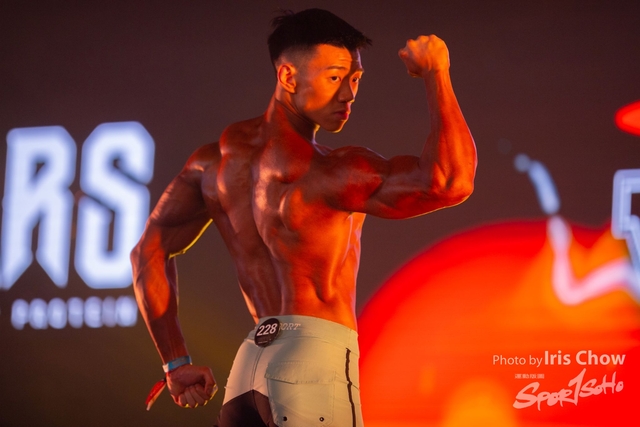 CYY_0932