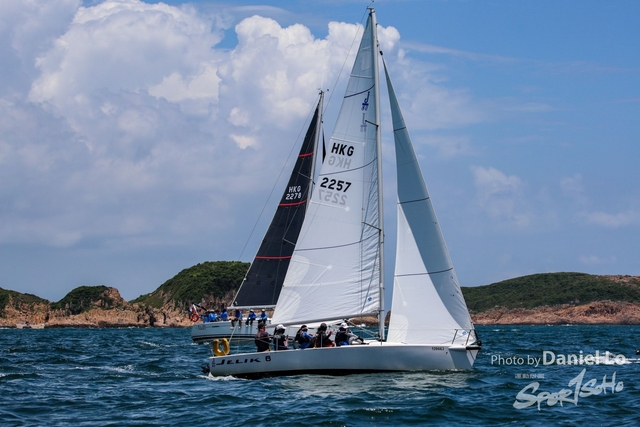 R62_5549