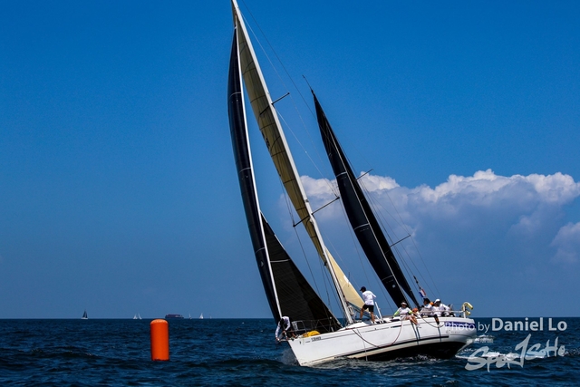 R62_6276